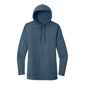 District Women Featherweight French Terry Hoodie / Thumbnail